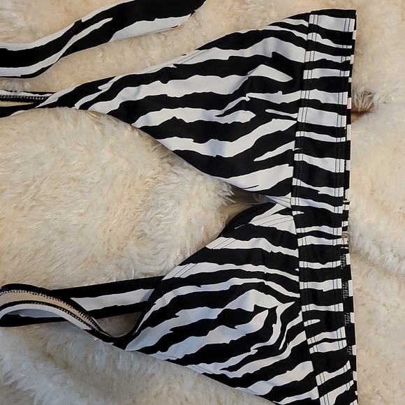 Spiegel Swim animal print size 10 - Picture 5 of 11